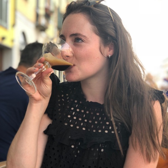 Meet your Posher, Adrienne - Picture 2 of 3